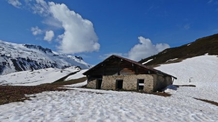 Chalet au passage