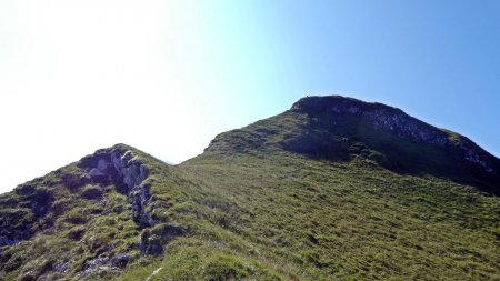 Montée au Dôme de Pouilly