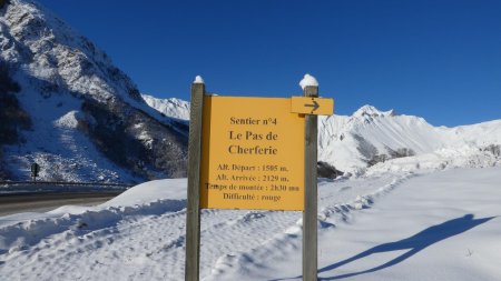 Panneau au parking départ