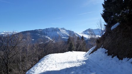 Retour vers le Biollay, face à Crève Tête