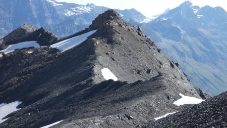 Rétro : vue sur la Pointe du Grand Pré et le col 2999m