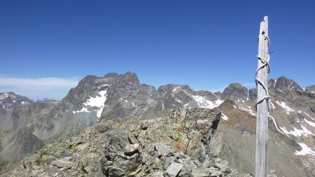 Vue du sommet avec le Sirac