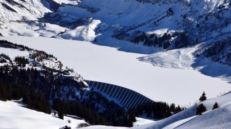 Barrage et lac de Roselend