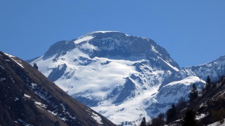 La Grande Motte (au soleil)