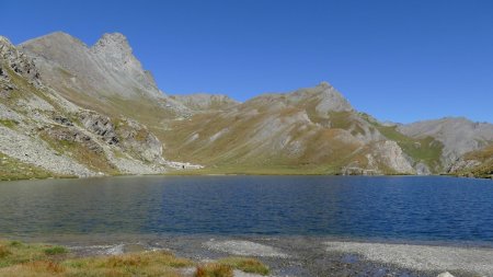 Lac Bleu vu de son extrémité sud.