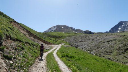 Vers le col des Saulces