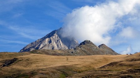 Sous le Dôme de Vaugelaz :  Roignais, Petit et Grand Châtelet