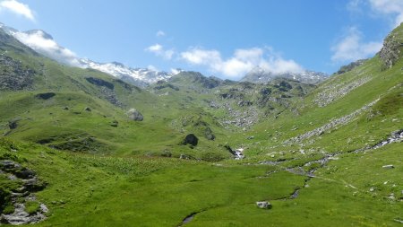 Vers le lac de Pierre Blanche