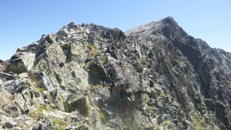 Passage étroit sur l’arête de la Muraillette (seule difficulté technique de l’ascension)