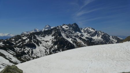 On prend un peu de hauteur pour le pique-nique.