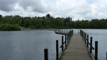 Passage au dessus de l’eau dans le rétro