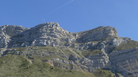 Dent de Crolles et parapente.