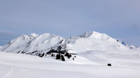 Le Quermoz (à droite)