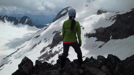 Au sommet de la cime nord-est de la Cochette (3239m)