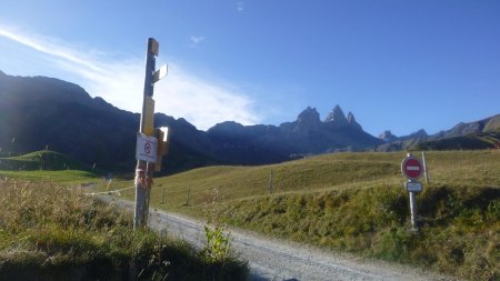 Déjà, les aiguilles d’Arves en visuel