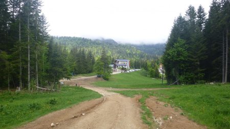 Départ du parking du col de Porte