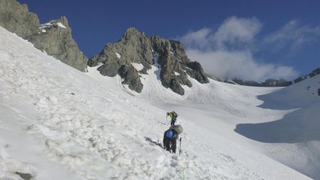 Dans le rétro, col de Monetier à gauche