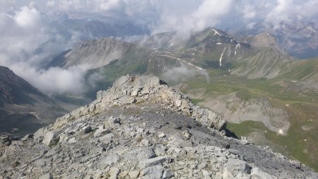 Sur l’arête, vue arrière