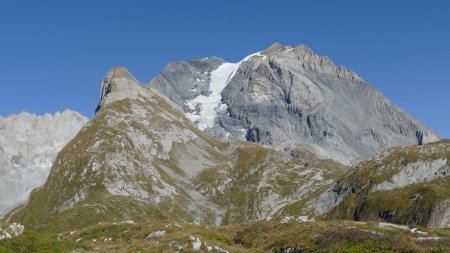 Et on a retrouvé la Grande Casse, et l’Aiguille de la Vanoise dont on aura fait le tour.