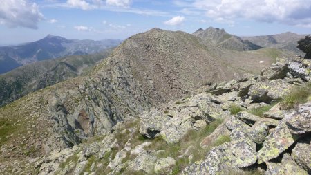 Le sommet apparaît enfin et l’arête n’est plus difficile