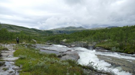 En ce qui nous concerne ... on préfère le sentier !