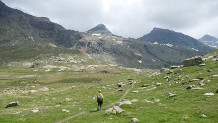 Il serait dommage de se priver de ce détour ; c’est très beau.