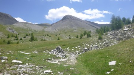 Au dessus de la sortie du ravin de Bressange