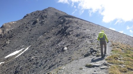 Montée de l’arête sommitale