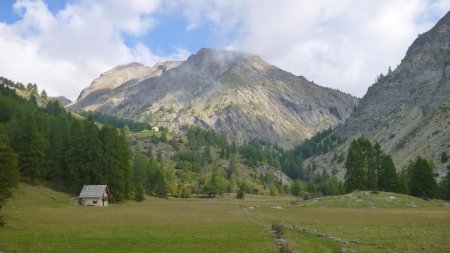 Cabane Marie-Louise et Costes de Sangraure