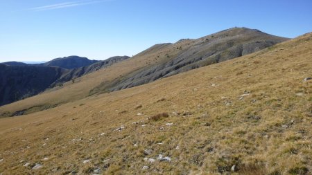 Vue sur le sommet de la montagne de Vachière (2396m)