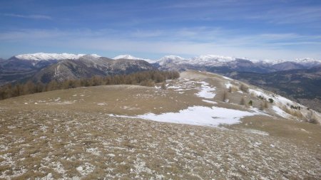 Vue depuis le Puy de Rent (1996m)