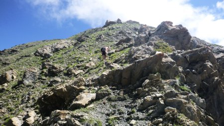 Raide montée vers la cime du Pas de la Claie