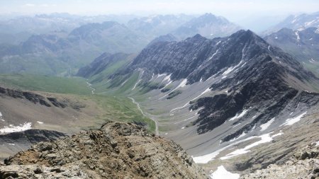 Au sommet de l’aiguille centrale d’Arves, vallon des aiguilles d’Arves