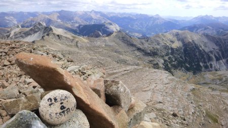 Vue du sommet de la tête de l’Estrop