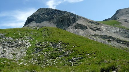 Extrême ouest de la Crête de Rochail, et les pentes du Grand Renaud. Voyez-vous la rampe d’accès au centre droit ?