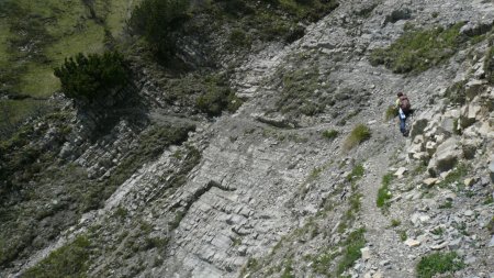 Balcon Est. Traversée d’une ravine.