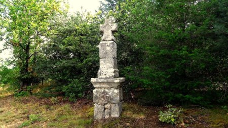 Croix Blanche, un peu à l’écart du circuit.