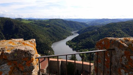 Sommet de la tour de Chambles