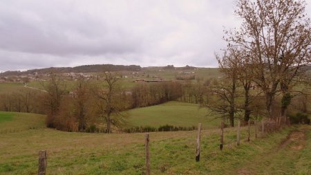 Descente sur la vallon d’Orzon.