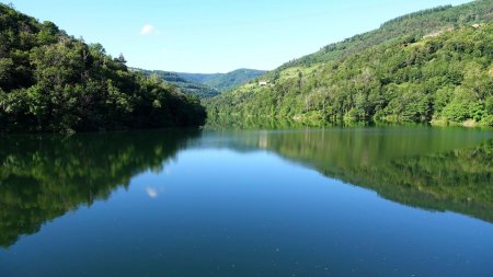 Lac de retenue de la Rive