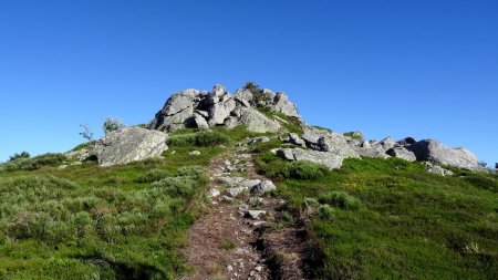 Dans le rétro en quittant le sommet.