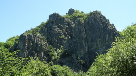 La crête Rocheuse, haute d’environ 200m.