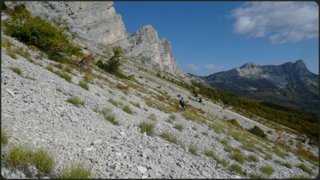 Traversée dans l’éboulis.