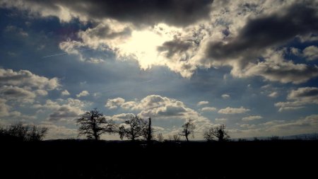 Arrivée des nuages.