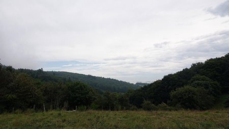 ...pour laisser place à un ciel nuageux