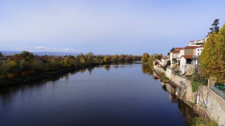 Traversée de la Loire sur le Pont Jean Alligier