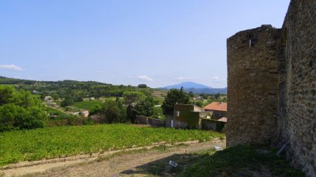 Cairanne Vieux village