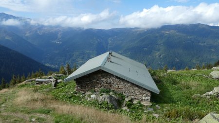 Au-dessus du chalet