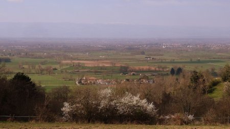 Vers la plaine et les monts du Forez.