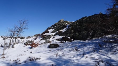 Un des rochers de la crête.